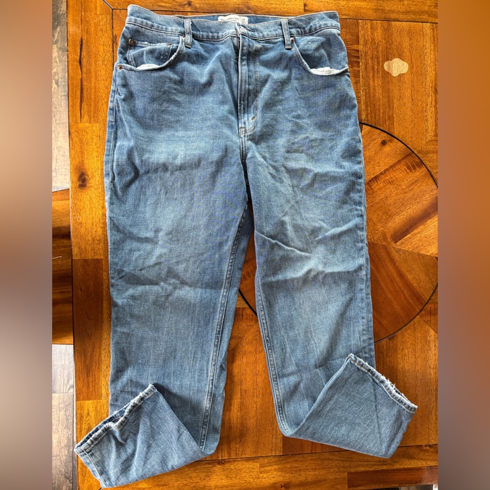 Abercrombie & Fitch the ankle straight ultra high rise EXTRA LONG